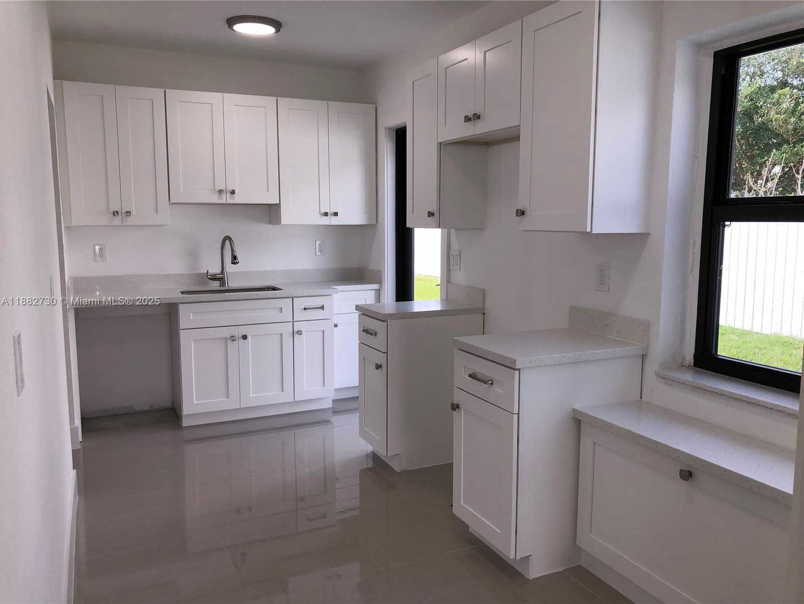 Small Image of North Miami Beach Number 10