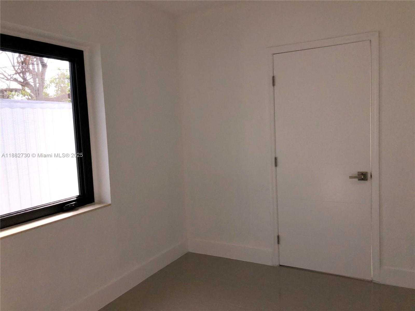 Small Image of North Miami Beach Number 23