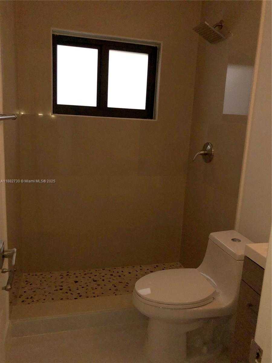 Small Image of North Miami Beach Number 26