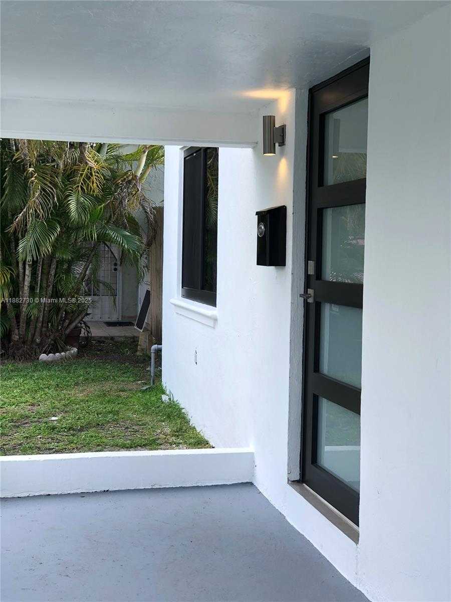 Small Image of North Miami Beach Number 7