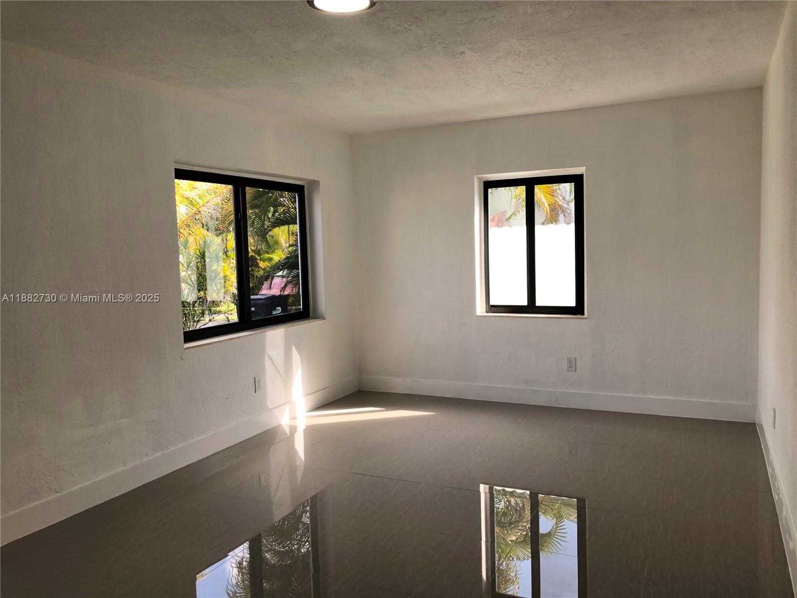 Small Image of North Miami Beach Number 9