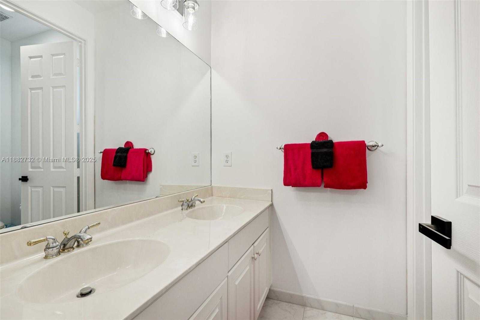 Small Image of 11759 PARADISE COVE LN, Wellington Number 29