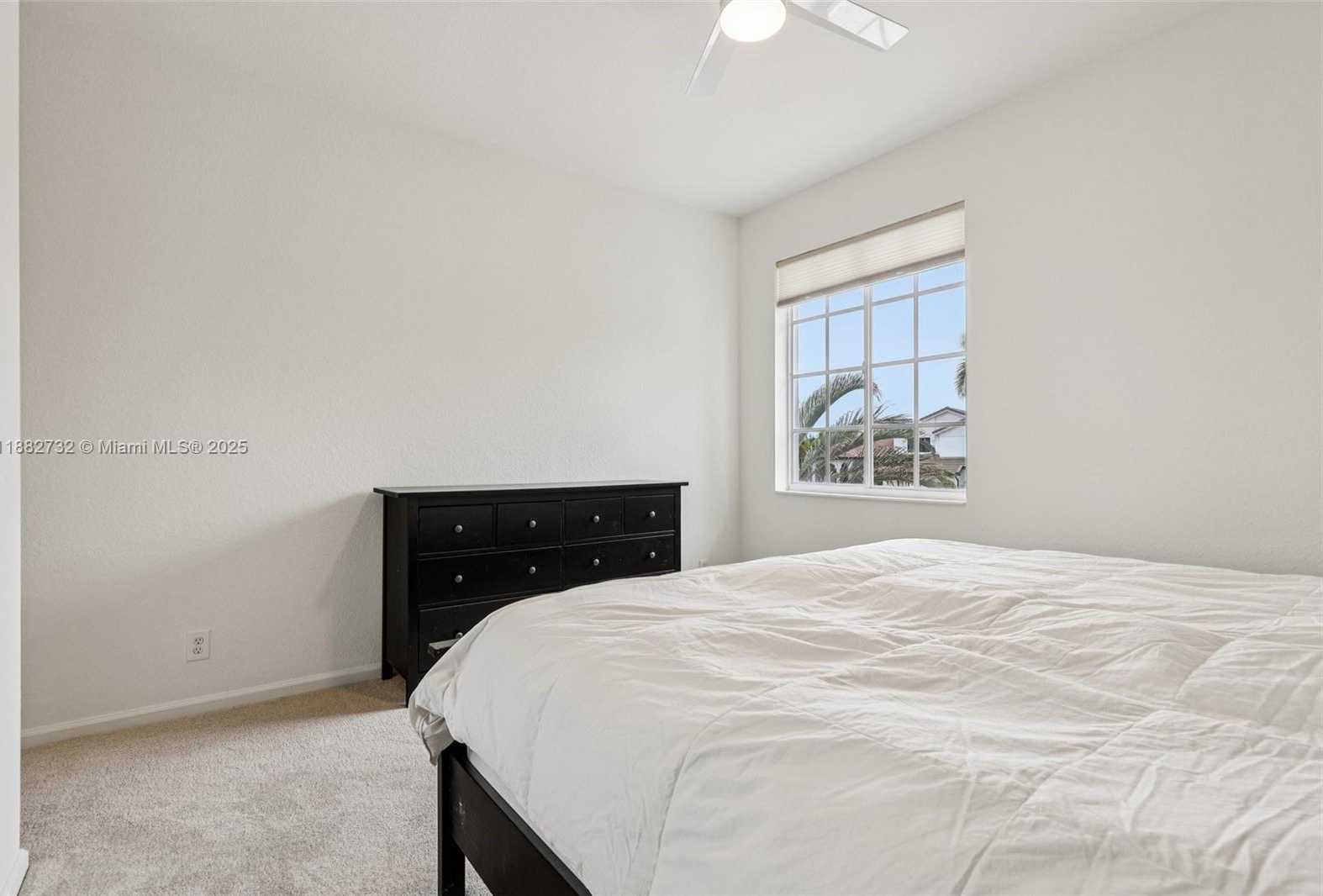 Small Image of 11759 PARADISE COVE LN, Wellington Number 31