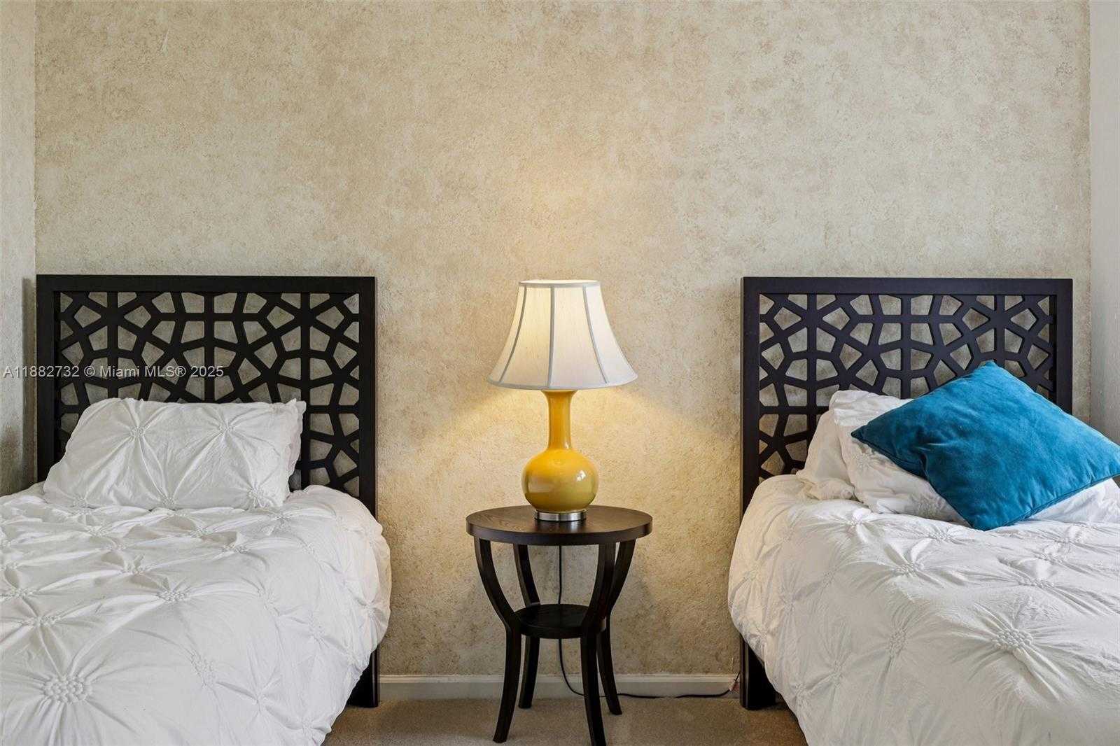 Small Image of 11759 PARADISE COVE LN, Wellington Number 38
