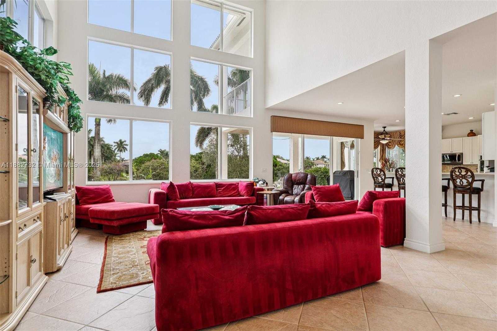 Small Image of 11759 PARADISE COVE LN, Wellington Number 5