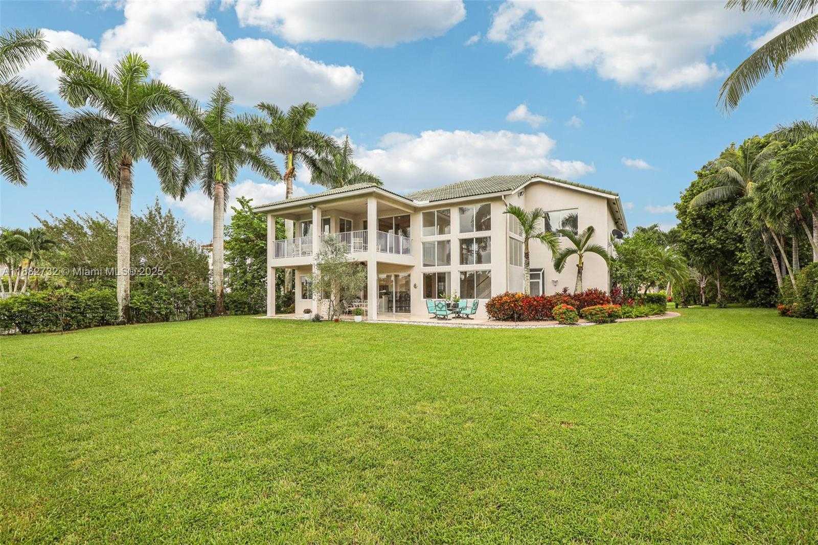 Small Image of 11759 PARADISE COVE LN, Wellington Number 58