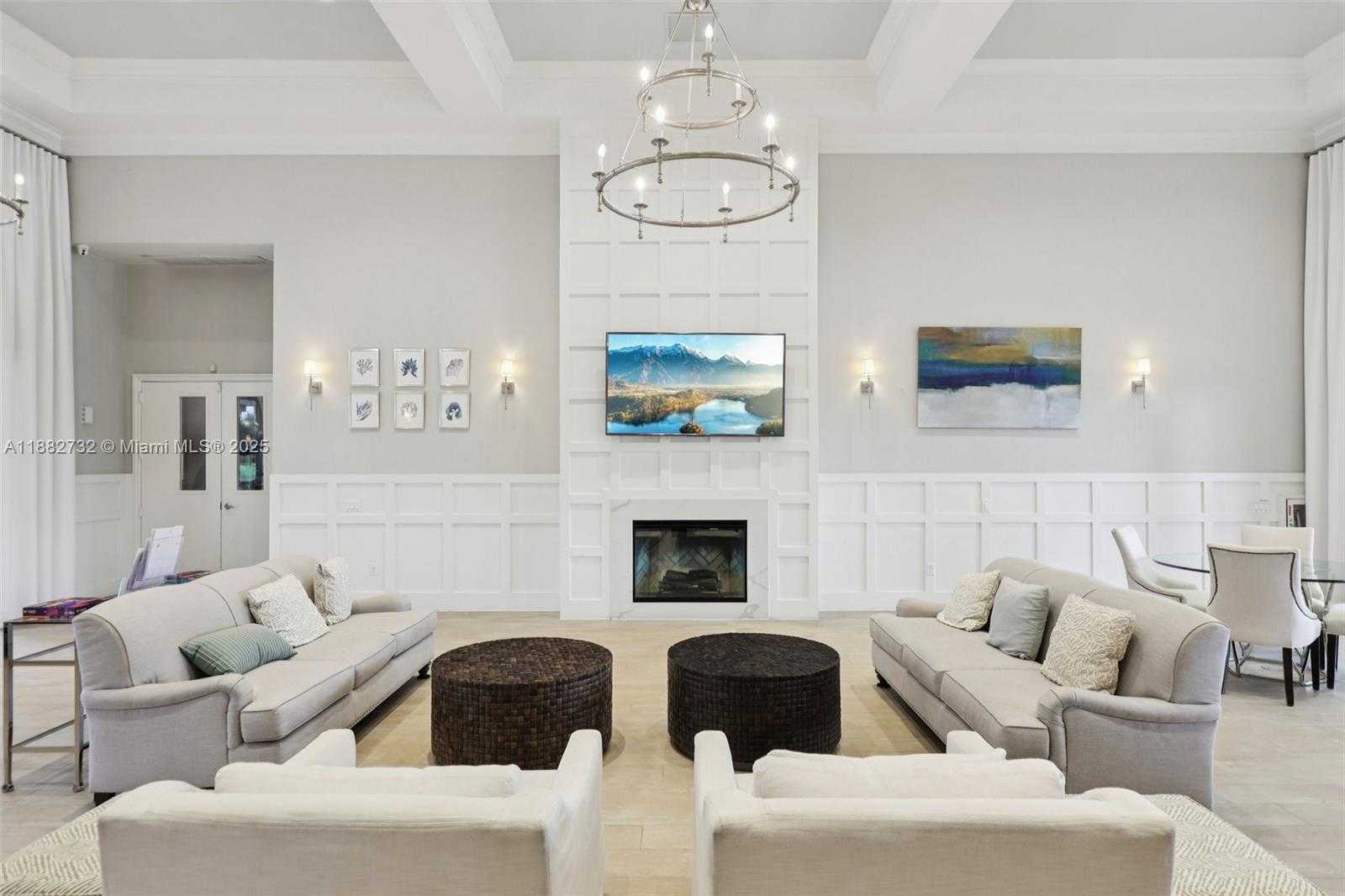 Small Image of 11759 PARADISE COVE LN, Wellington Number 75