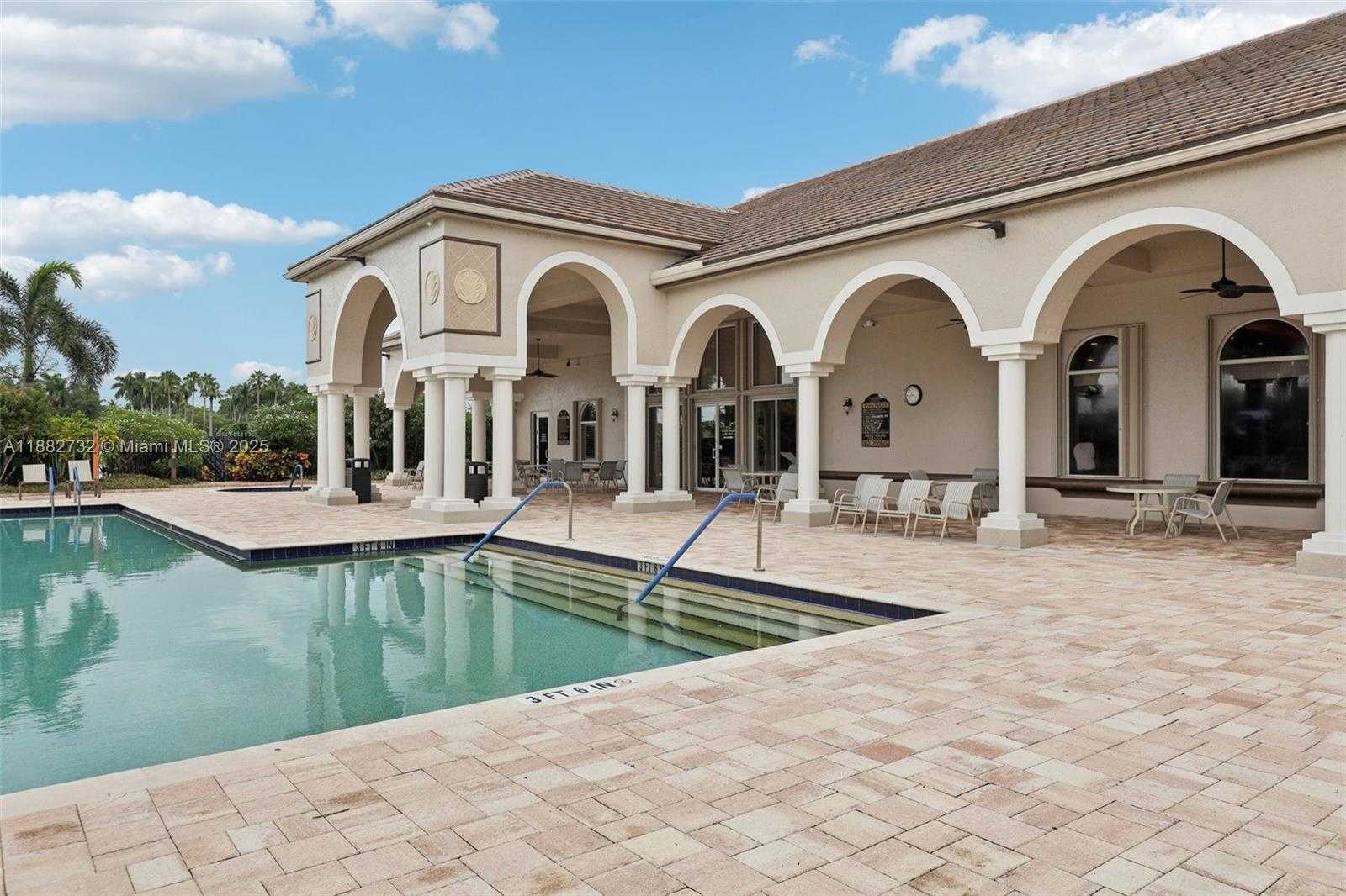 Small Image of 11759 PARADISE COVE LN, Wellington Number 81