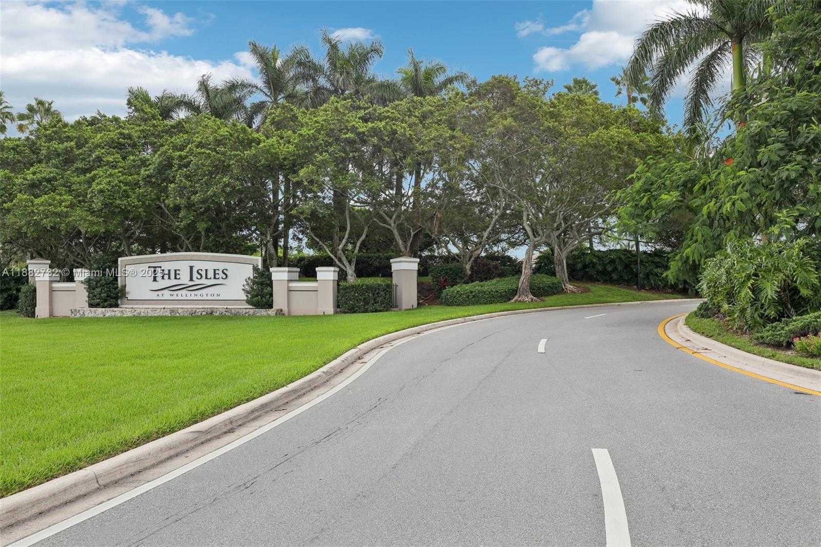 Small Image of 11759 PARADISE COVE LN, Wellington Number 91