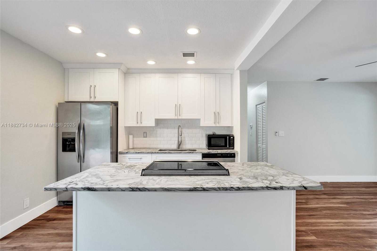 Small Image of 2281 SOUTH WEST 15TH ST, Fort Lauderdale Number 12