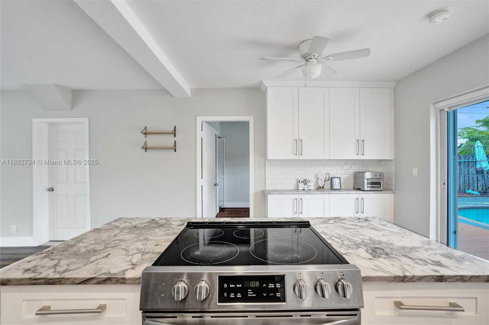 Small Image of 2281 SOUTH WEST 15TH ST, Fort Lauderdale Number 14