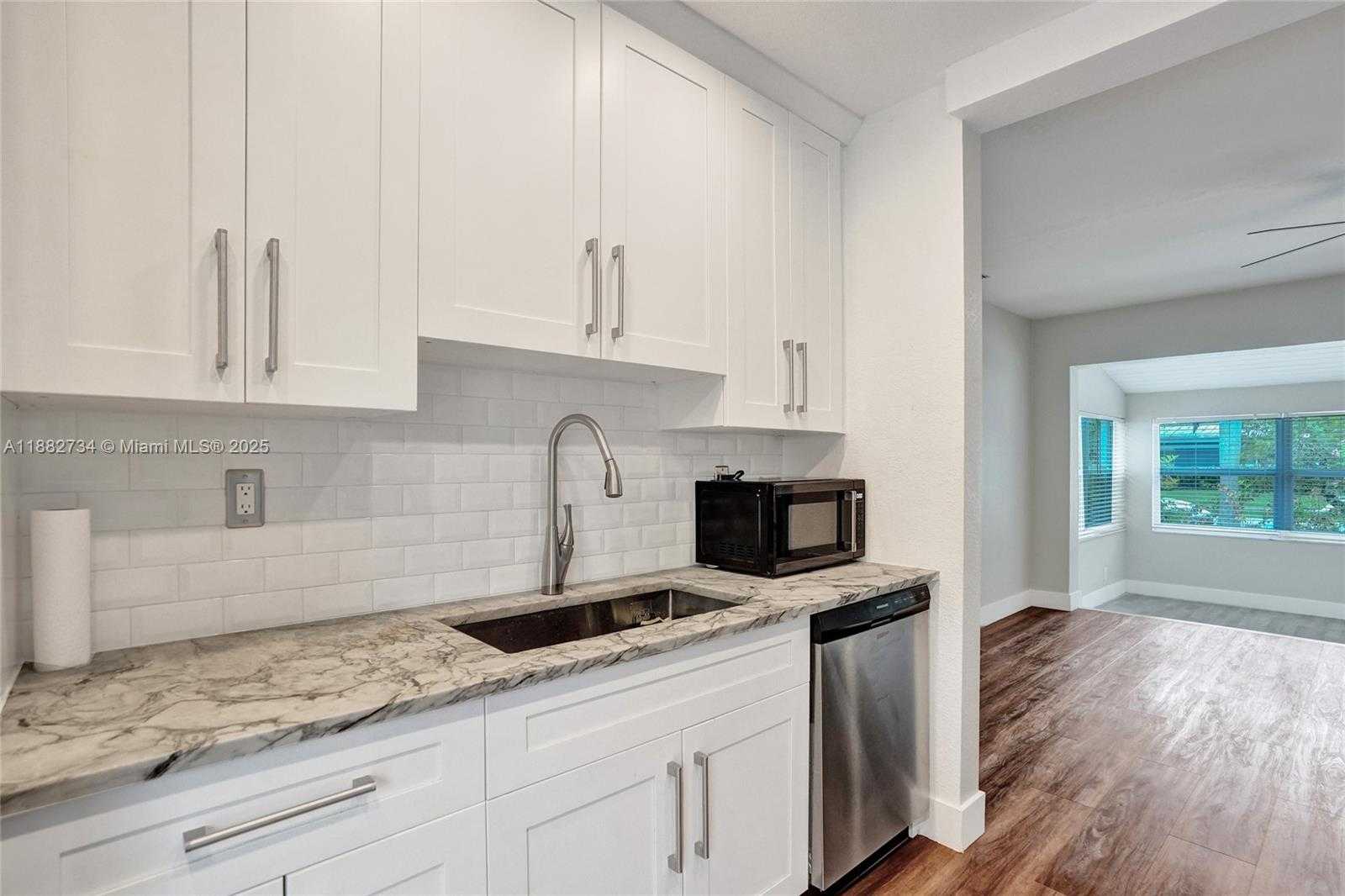 Small Image of 2281 SOUTH WEST 15TH ST, Fort Lauderdale Number 8