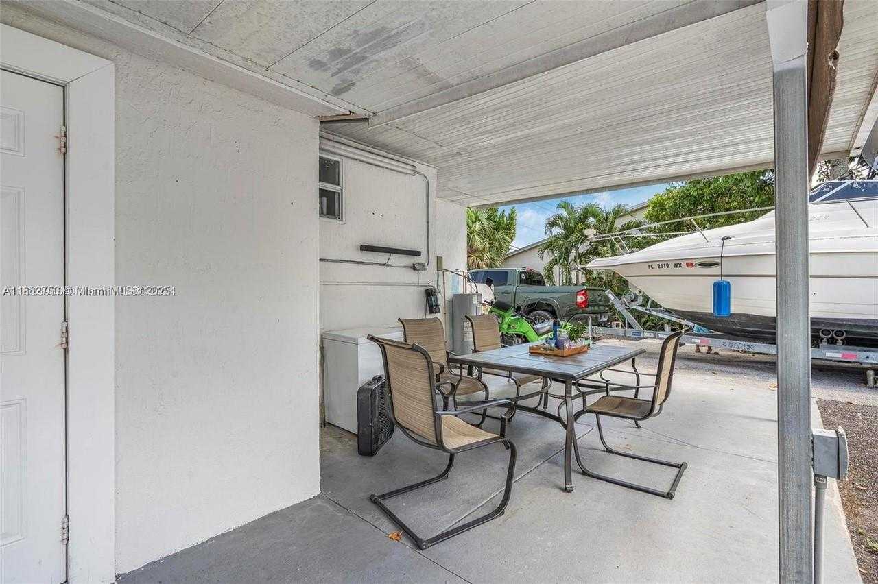 Small Image of 4590 EAST 9TH COURT, Hialeah Number 16