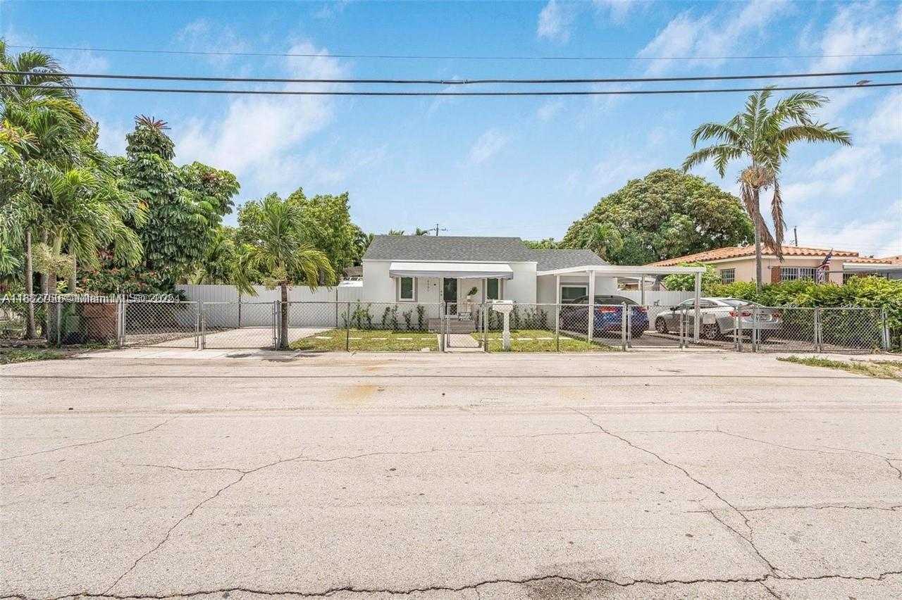 Small Image of 4590 EAST 9TH COURT, Hialeah Number 23