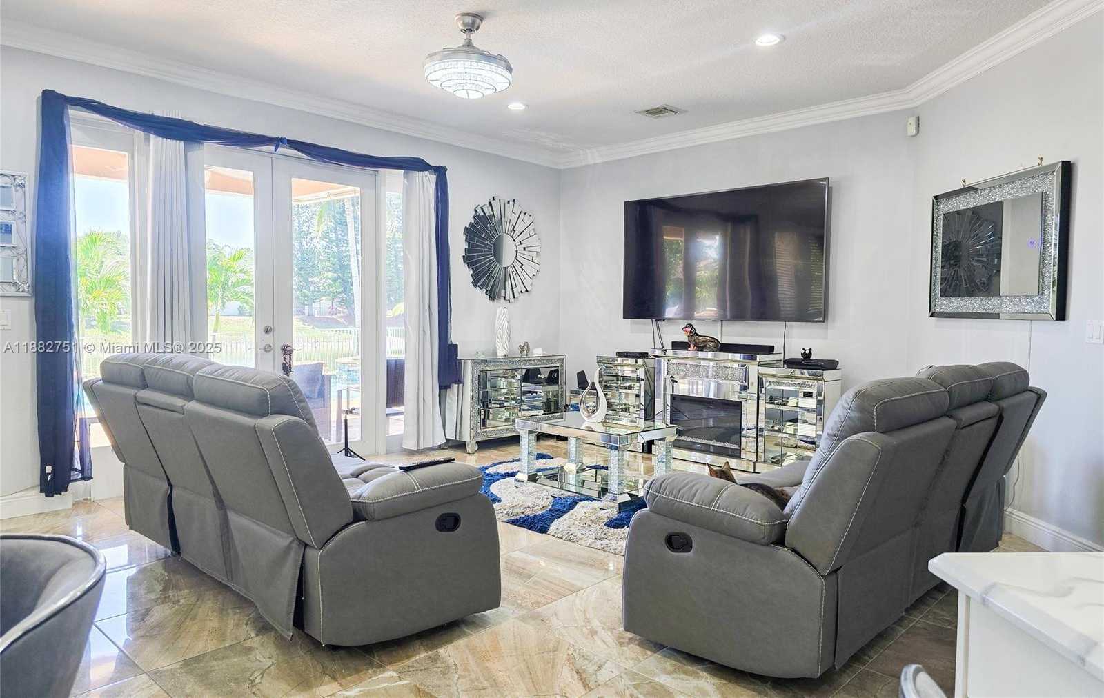 Small Image of 6600 NORTH WEST 56TH DR, Coral Springs Number 14