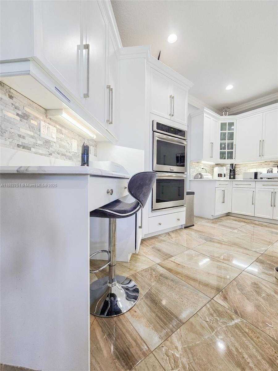 Small Image of 6600 NORTH WEST 56TH DR, Coral Springs Number 18