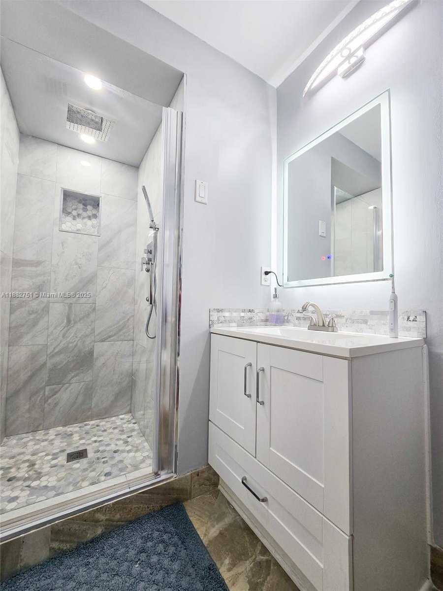 Small Image of 6600 NORTH WEST 56TH DR, Coral Springs Number 20