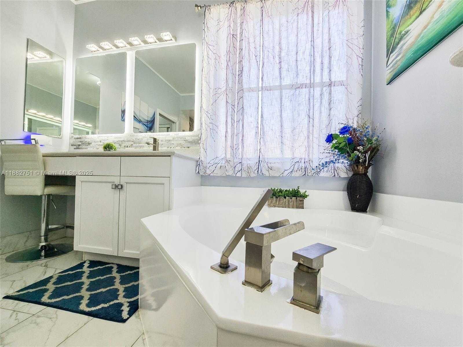 Small Image of 6600 NORTH WEST 56TH DR, Coral Springs Number 23