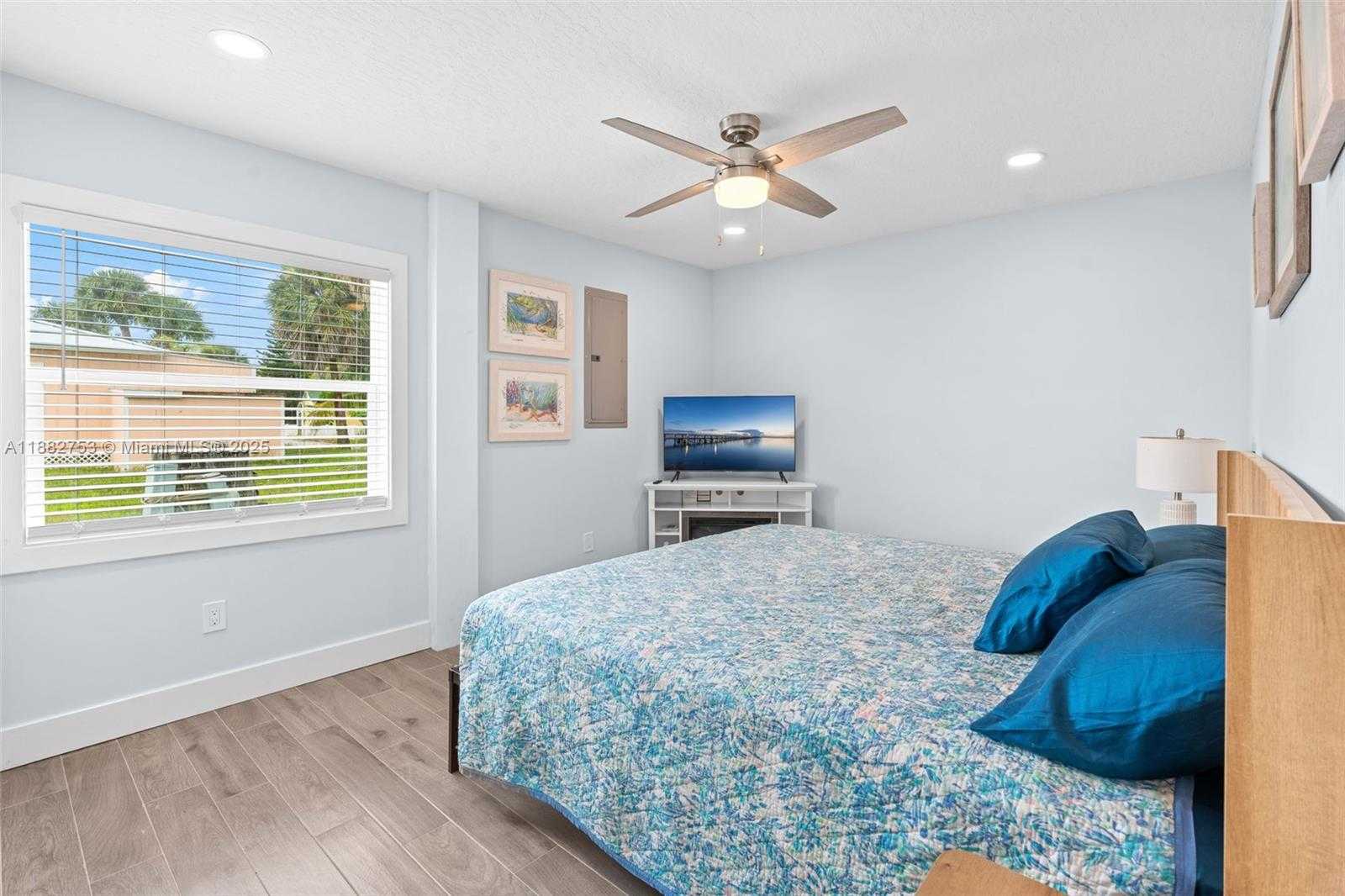 Small Image of 25 VIP ISLAND UNIT A, Grant Valkaria Number 20