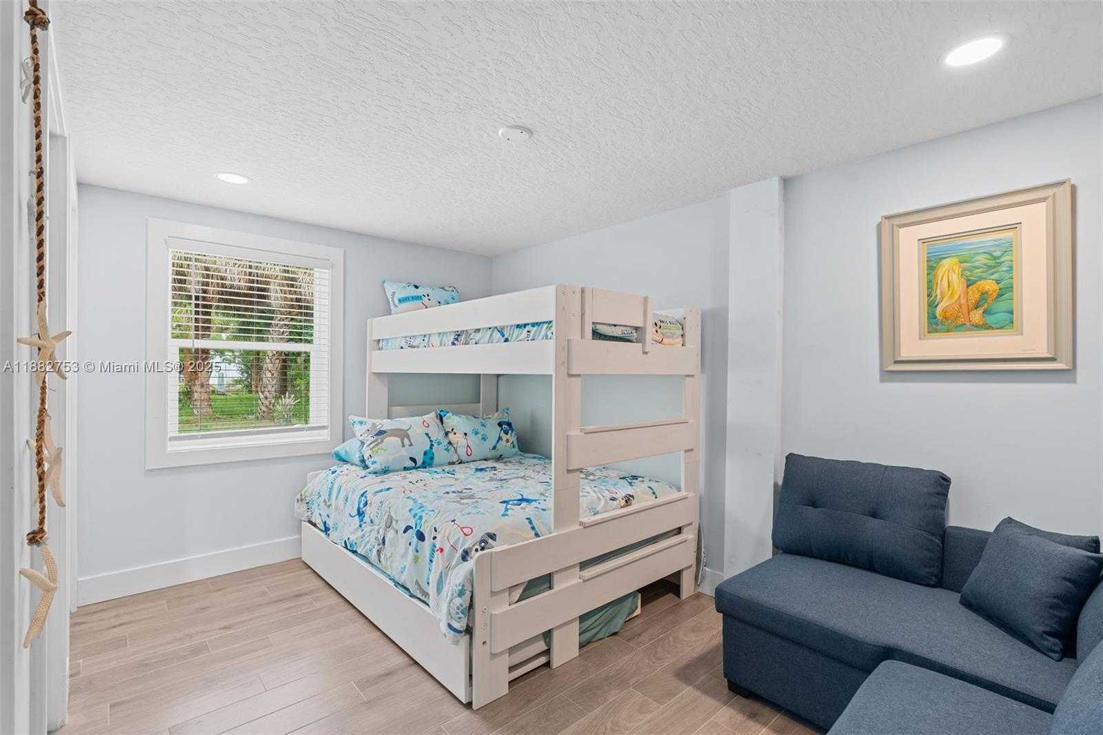 Small Image of 25 VIP ISLAND UNIT A, Grant Valkaria Number 21