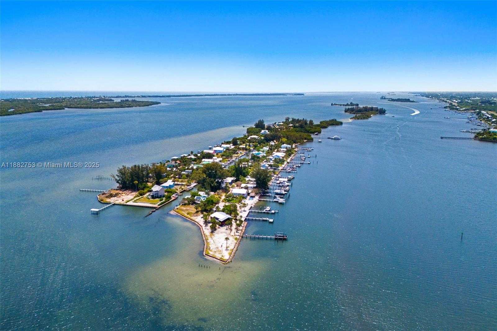 Small Image of 25 VIP ISLAND UNIT A, Grant Valkaria Number 50