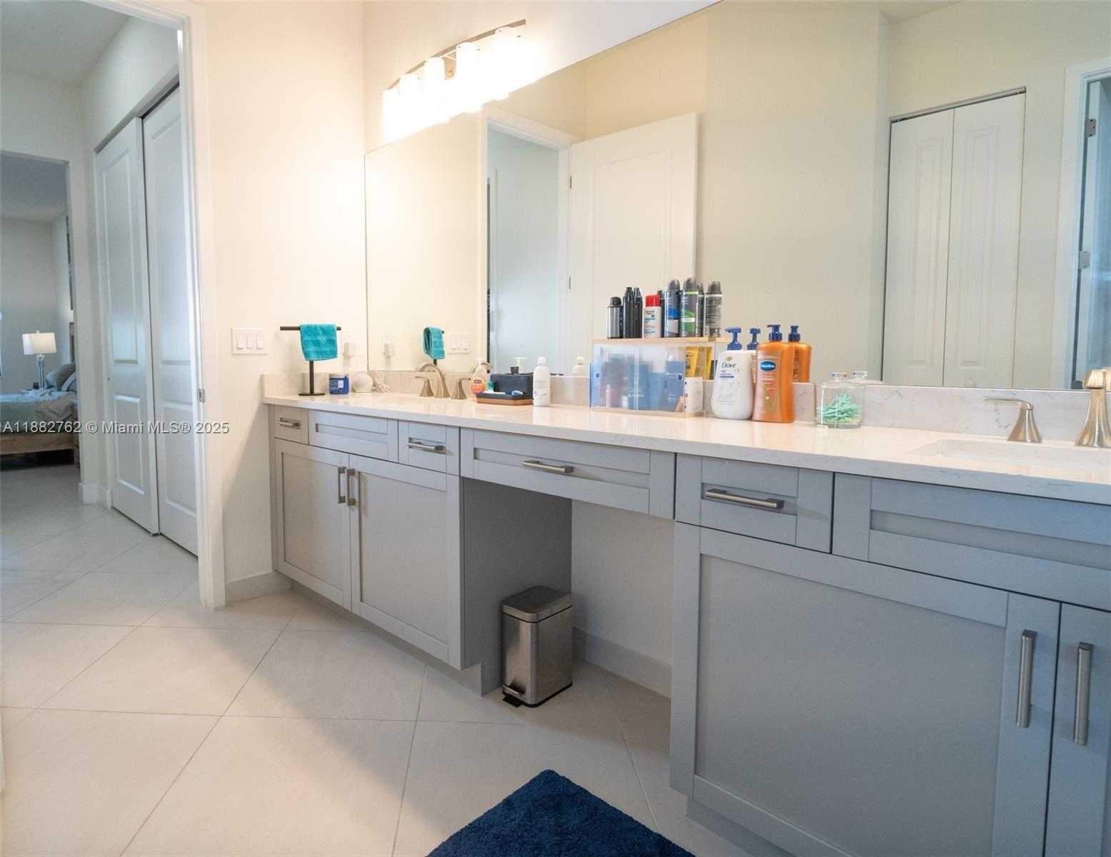 Small Image of 7315 ESTERO DR, Lake Worth Number 11