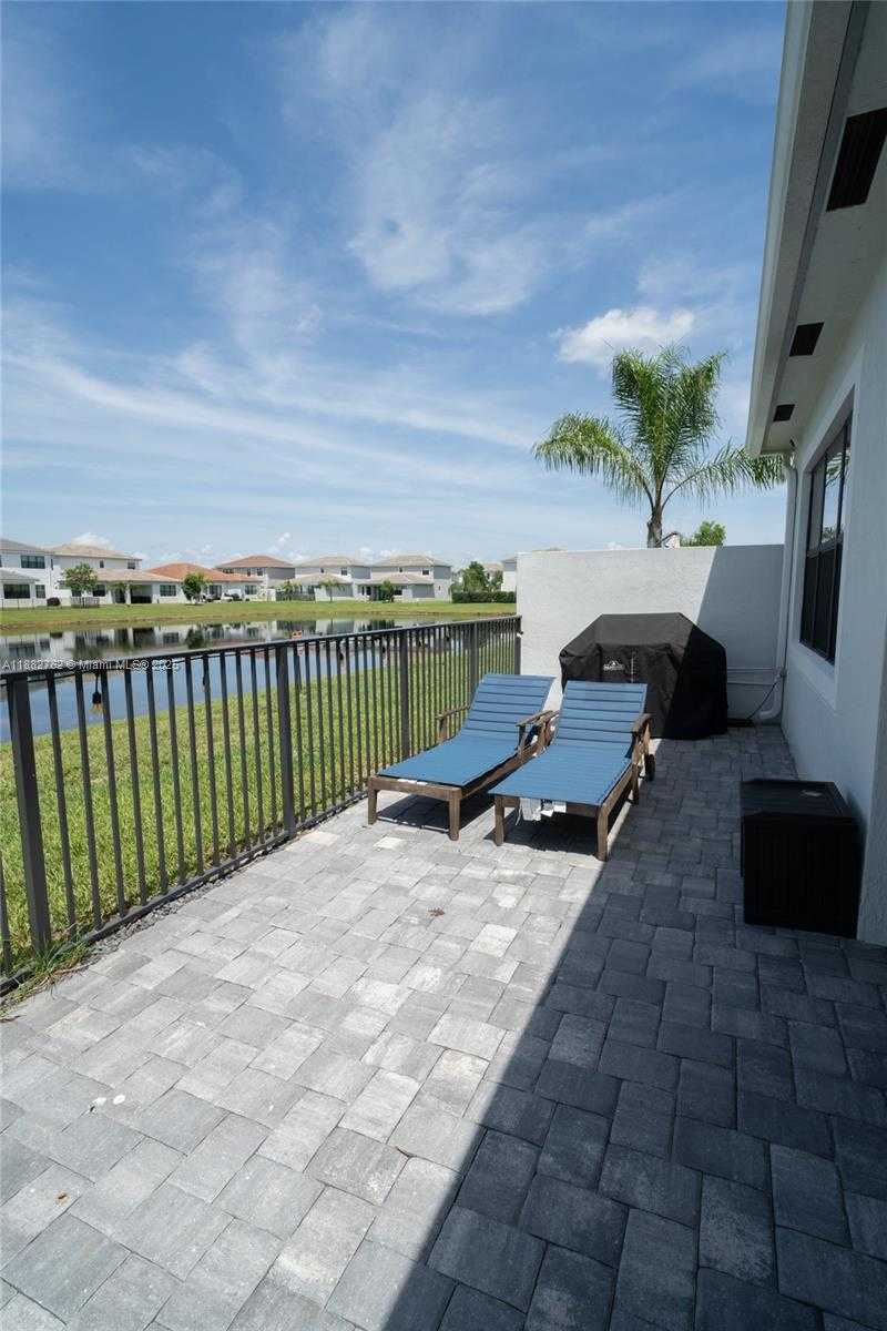 Small Image of 7315 ESTERO DR, Lake Worth Number 19