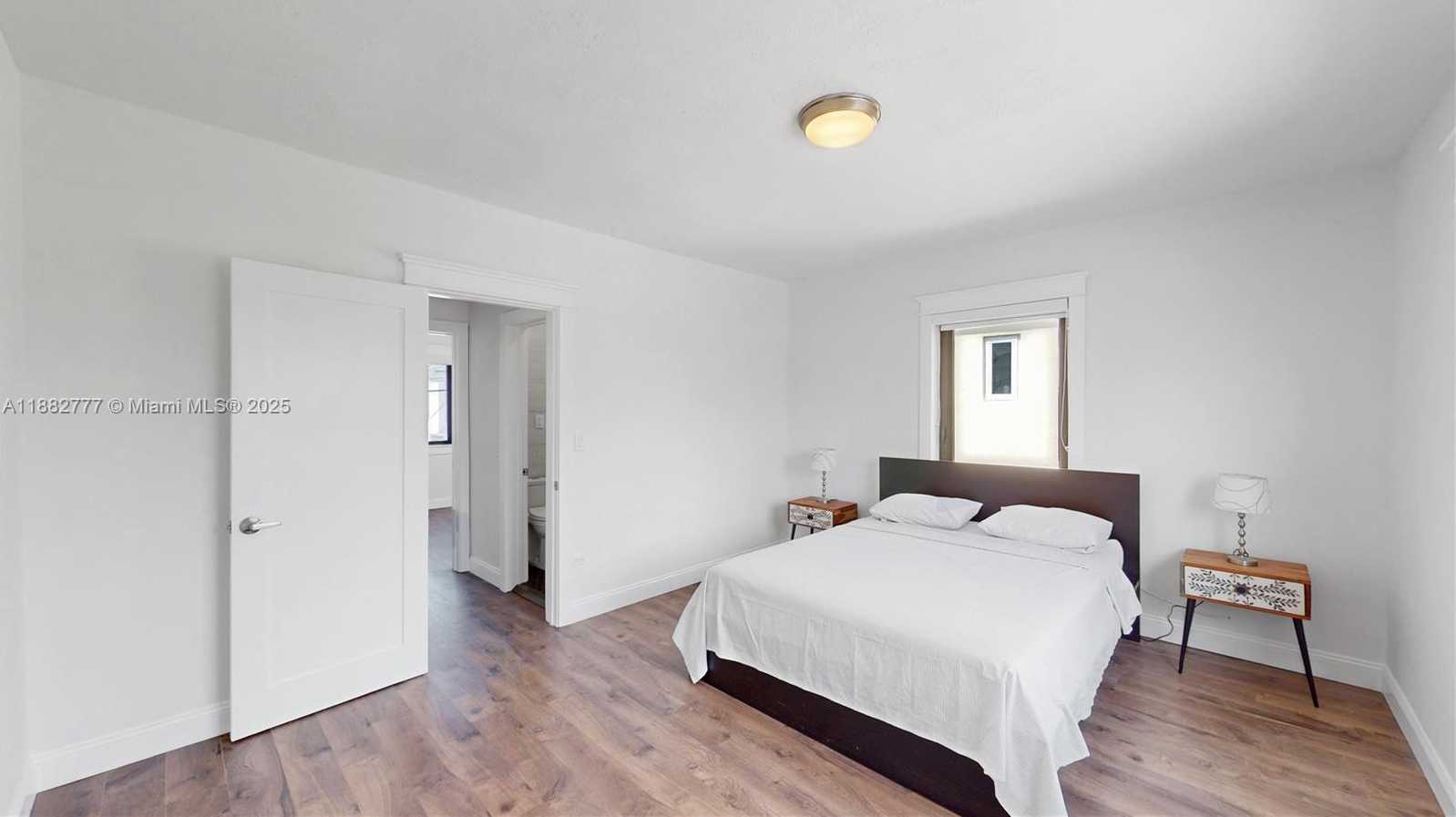 Small Image of 702 86TH STREET, Miami Beach Number 11