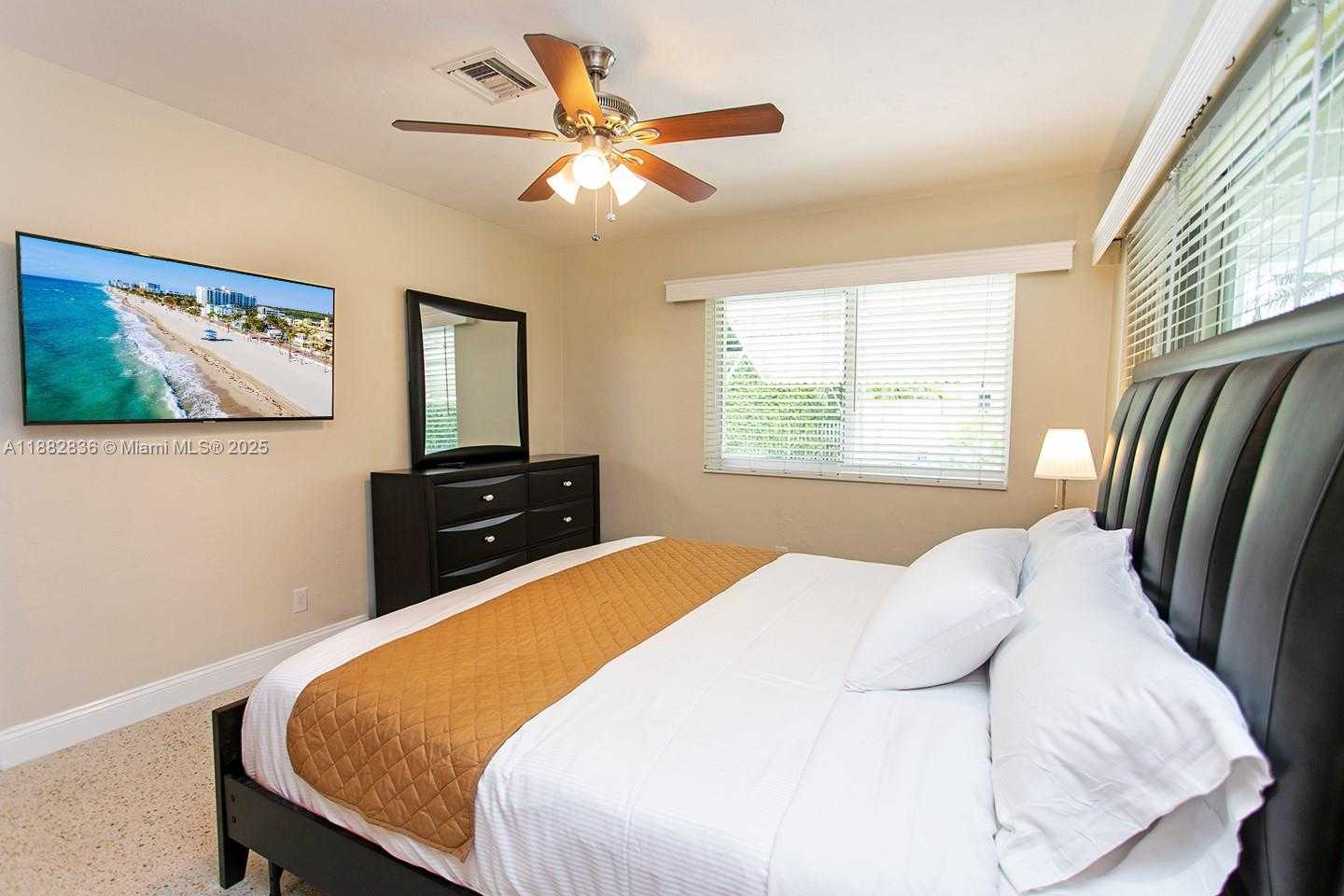 Small Image of 809 SOUTH 17TH AVE, Hollywood Number 10