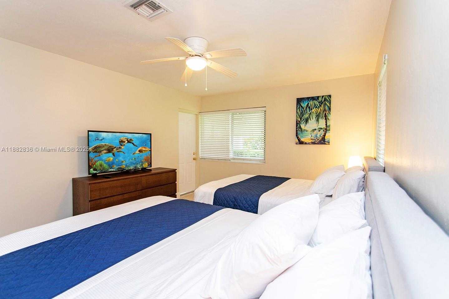 Small Image of 809 SOUTH 17TH AVE, Hollywood Number 14