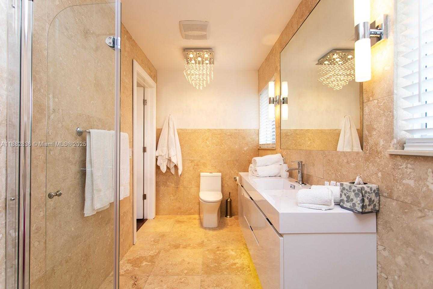 Small Image of 809 SOUTH 17TH AVE, Hollywood Number 24