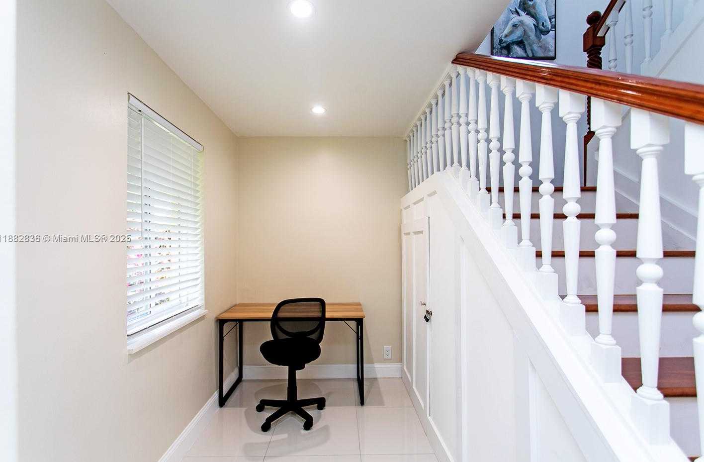 Small Image of 809 SOUTH 17TH AVE, Hollywood Number 26