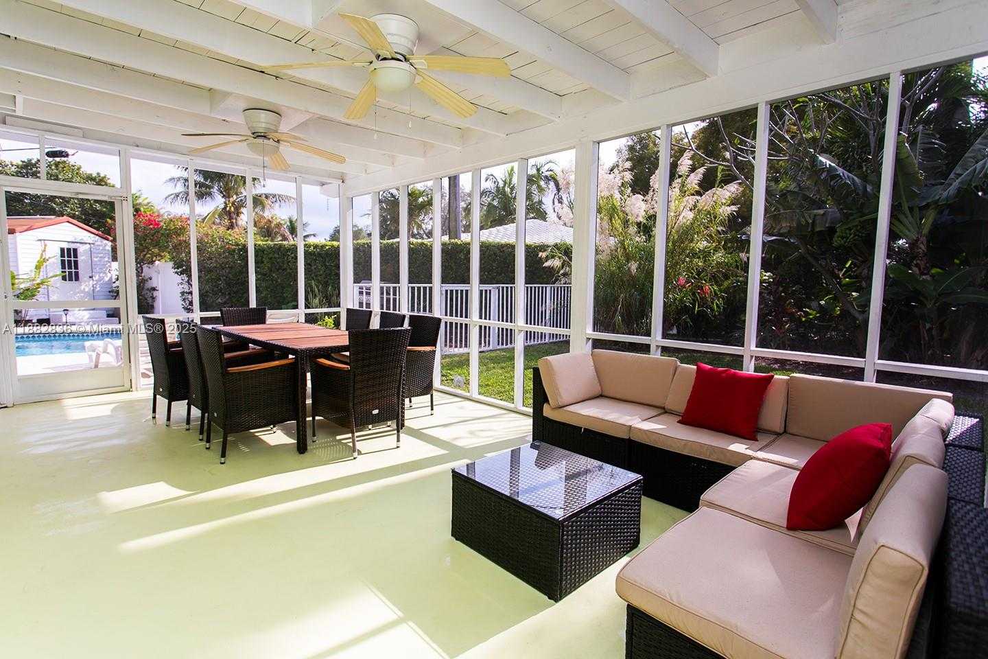 Small Image of 809 SOUTH 17TH AVE, Hollywood Number 35