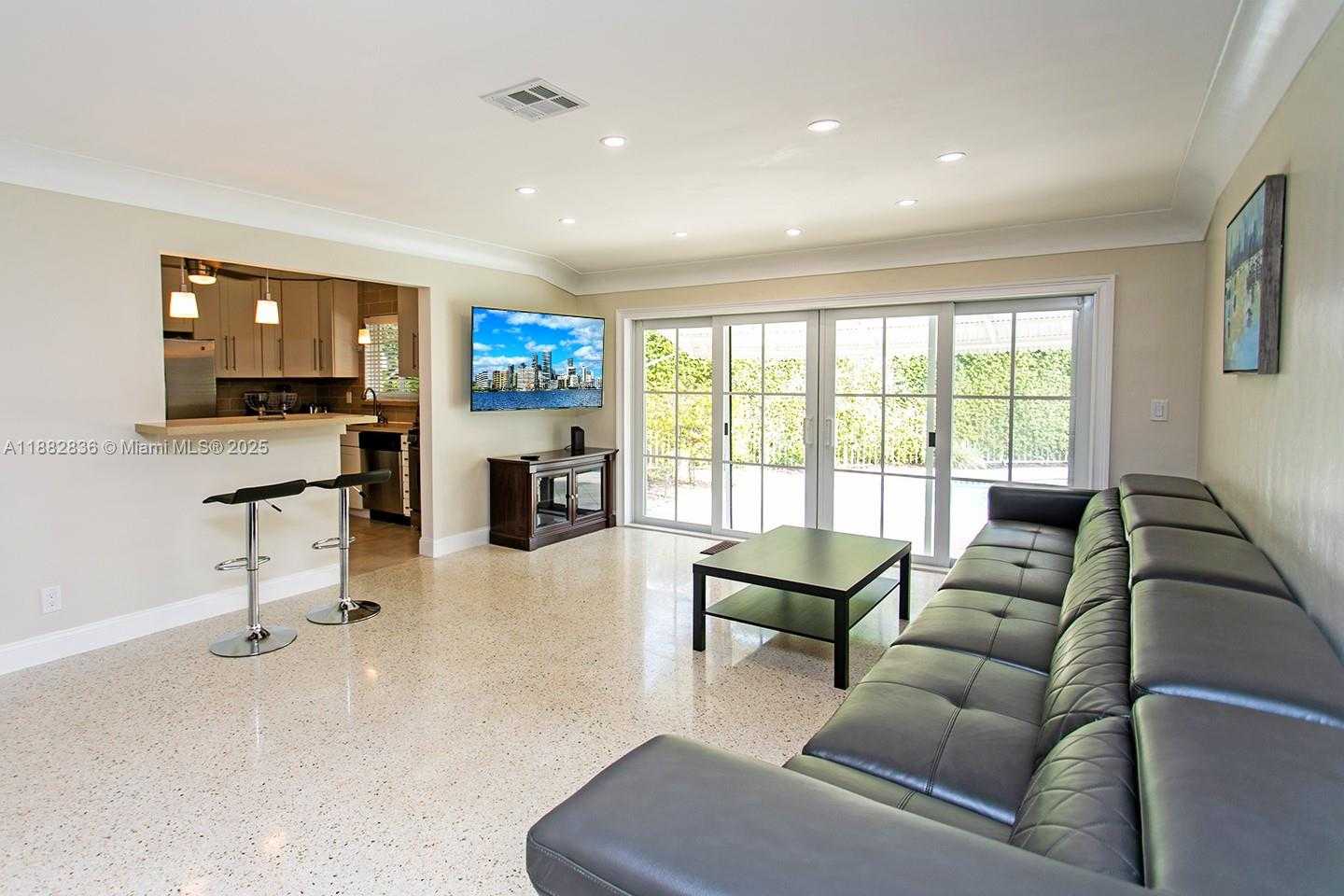 Small Image of 809 SOUTH 17TH AVE, Hollywood Number 9