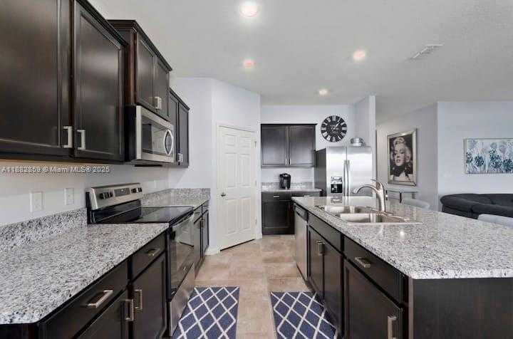 Small Image of 12341 SOUTH WEST ARABELLA DR, Port St. Lucie Number 14