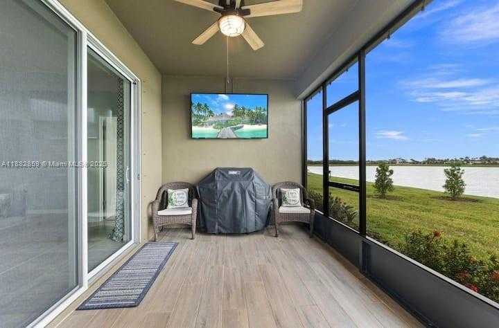 Small Image of 12341 SOUTH WEST ARABELLA DR, Port St. Lucie Number 23