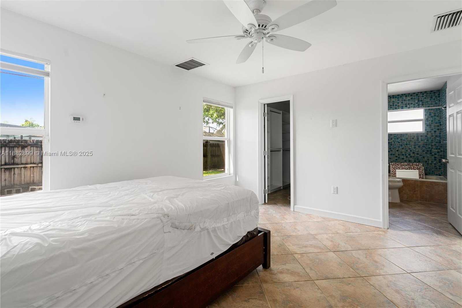 Small Image of 9835 SOUTH WEST 197TH ST, Cutler Bay Number 11