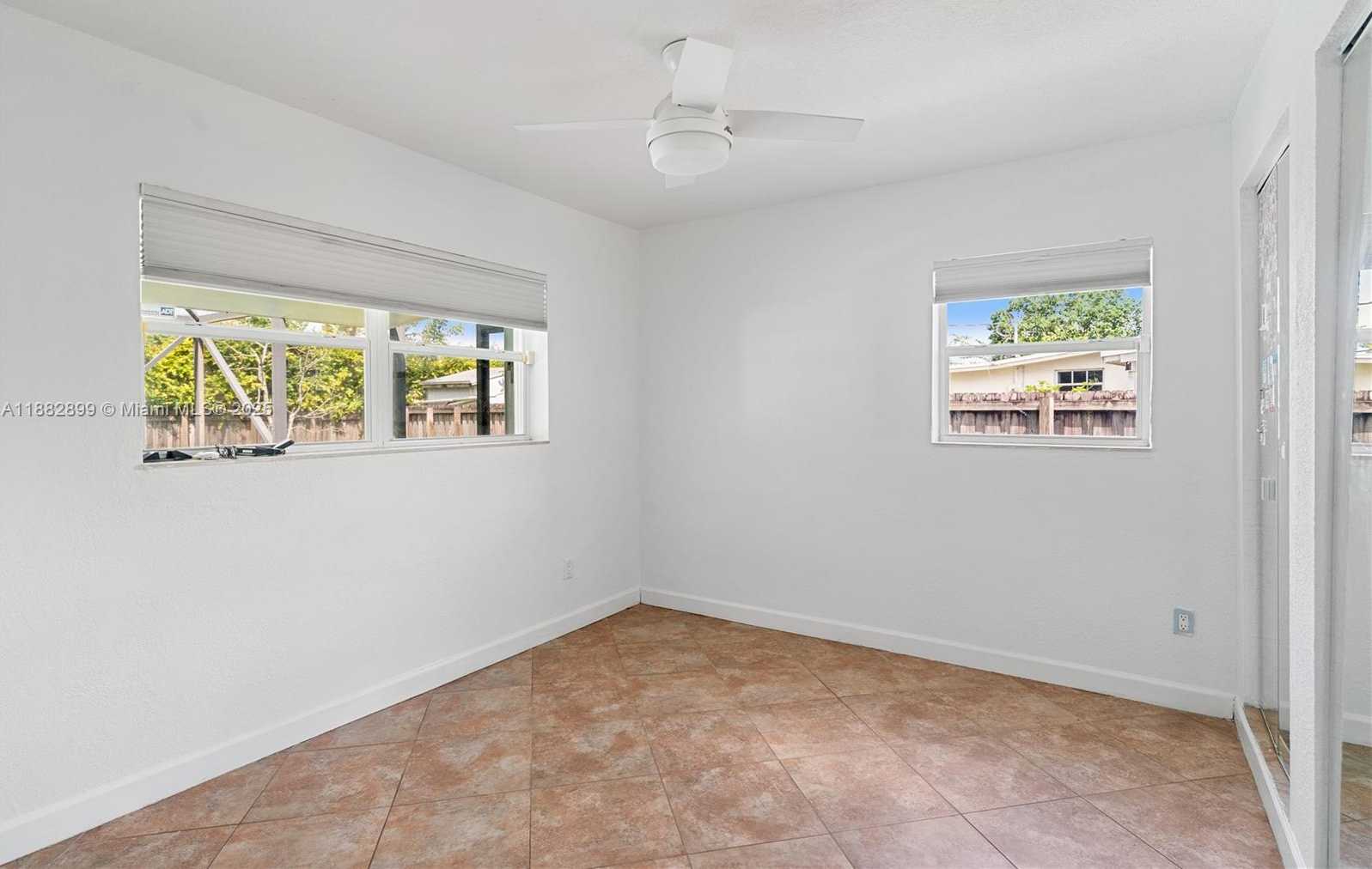 Small Image of 9835 SOUTH WEST 197TH ST, Cutler Bay Number 14