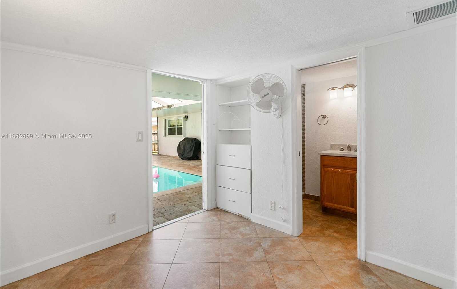 Small Image of 9835 SOUTH WEST 197TH ST, Cutler Bay Number 19