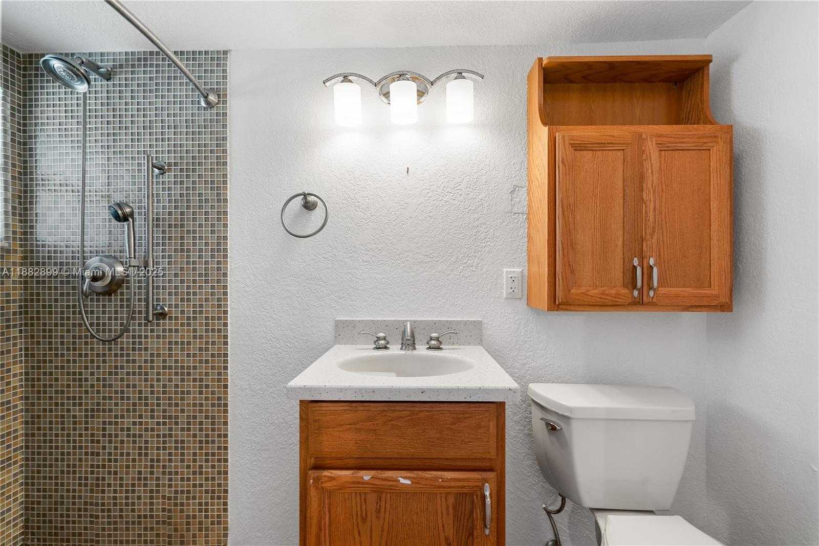 Small Image of 9835 SOUTH WEST 197TH ST, Cutler Bay Number 20