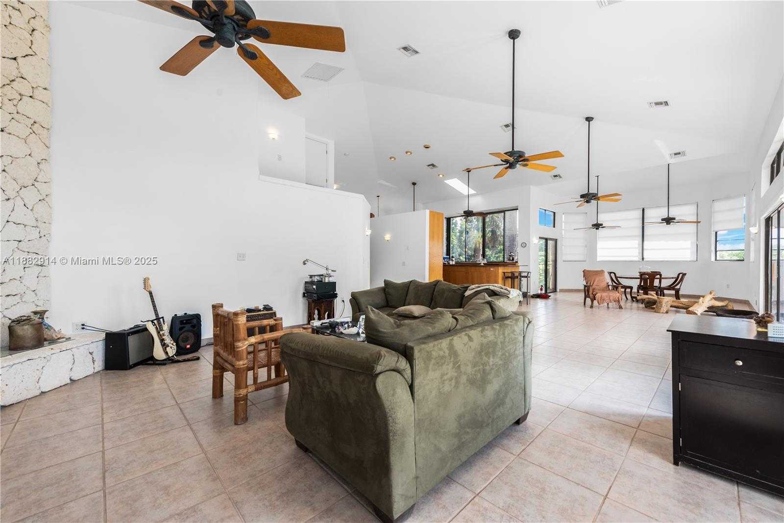 Small Image of 23451 SOUTH WEST 162ND AVE, Homestead Number 12