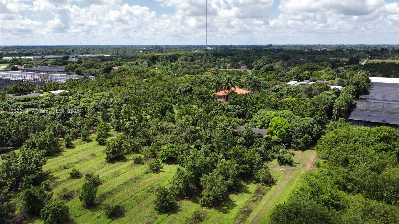 Small Image of 23451 SOUTH WEST 162ND AVE, Homestead Number 33