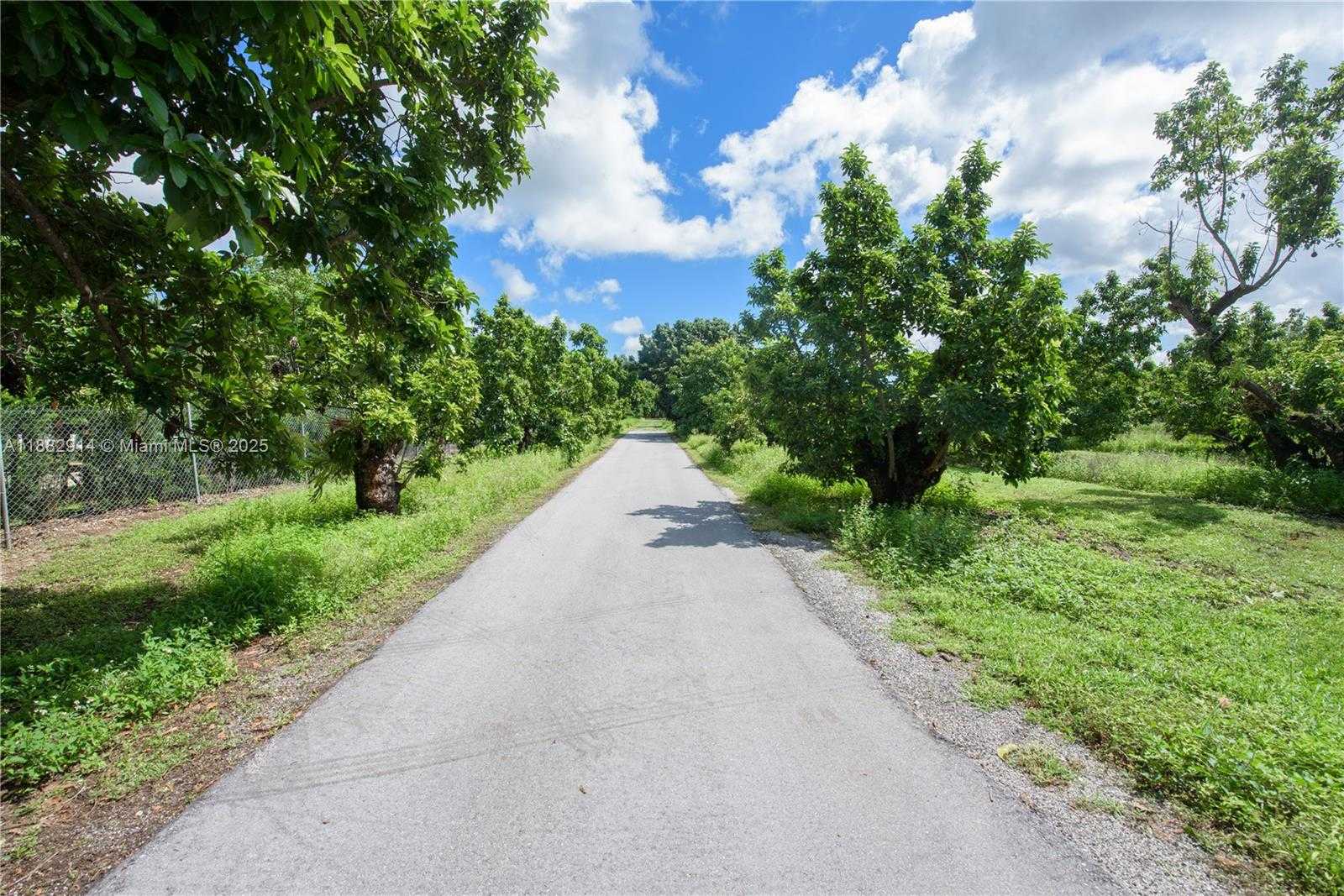 Small Image of 23451 SOUTH WEST 162ND AVE, Homestead Number 45