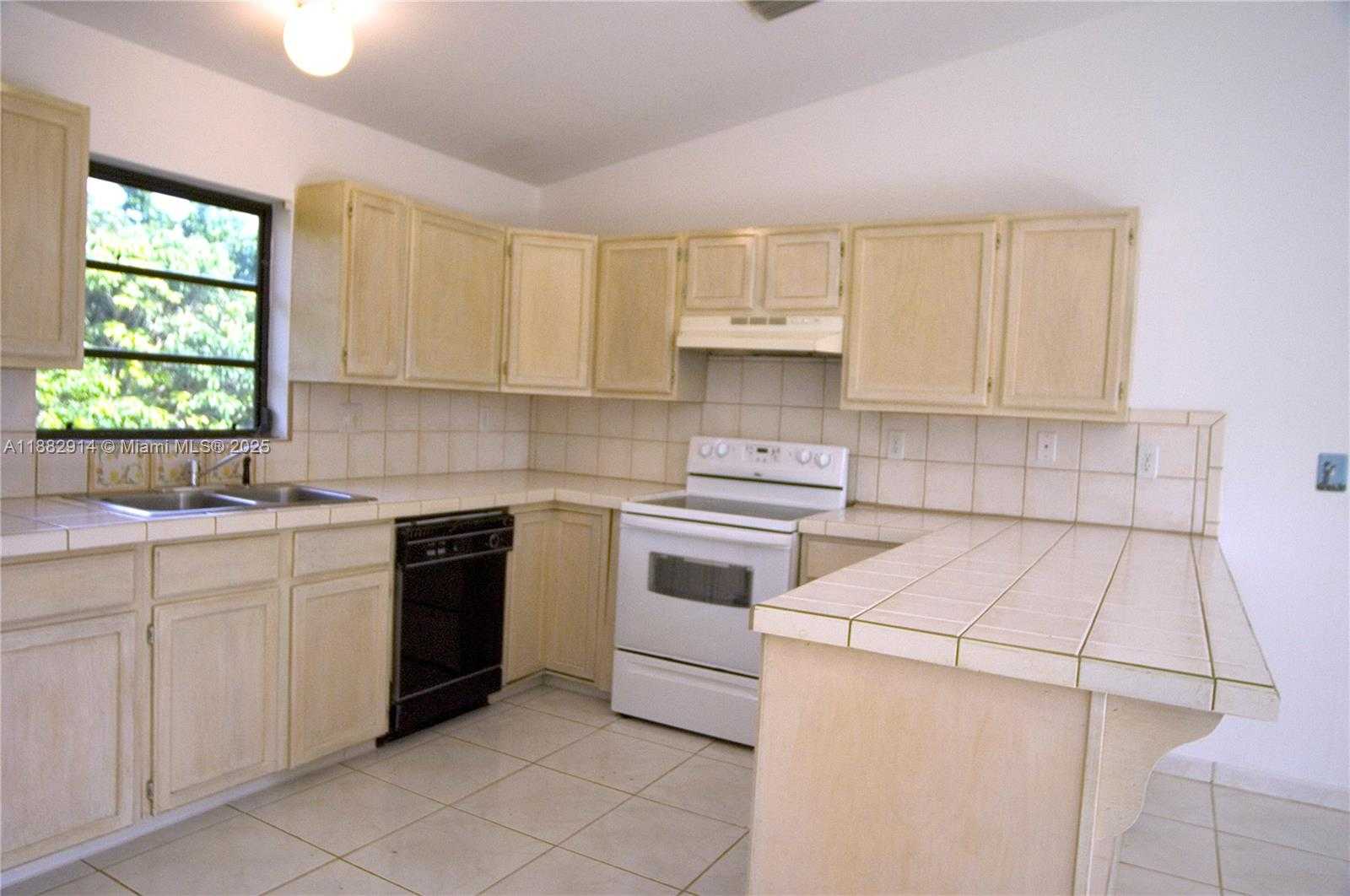 Small Image of 23451 SOUTH WEST 162ND AVE, Homestead Number 50