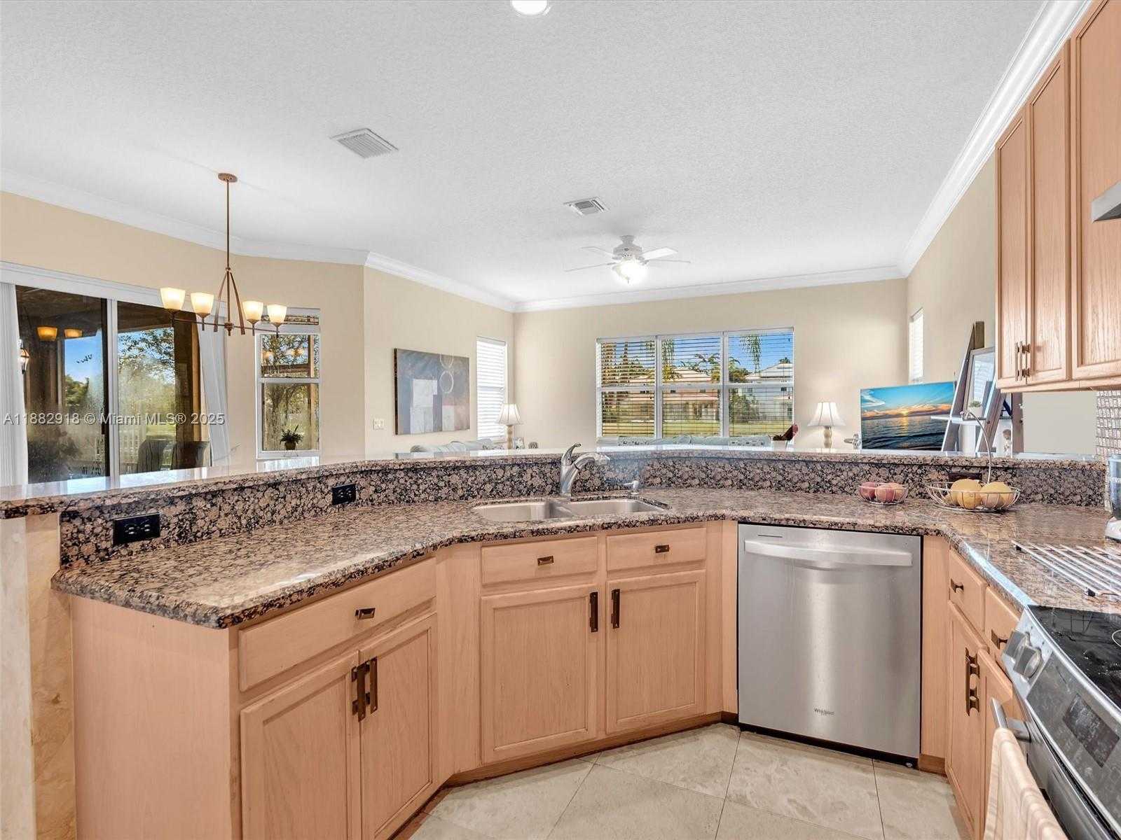 Small Image of 19222 CRYSTAL ST, Weston Number 20