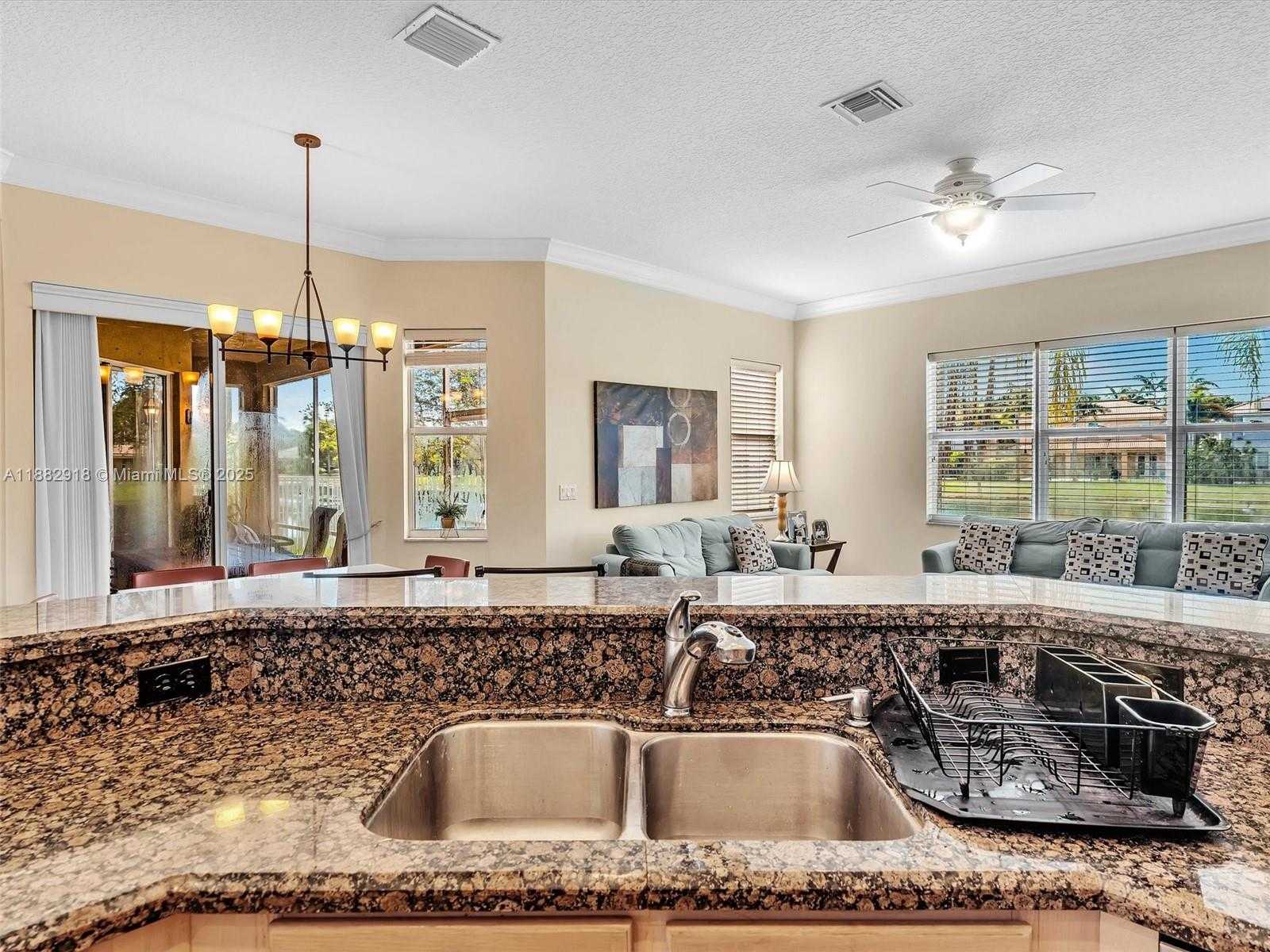 Small Image of 19222 CRYSTAL ST, Weston Number 21