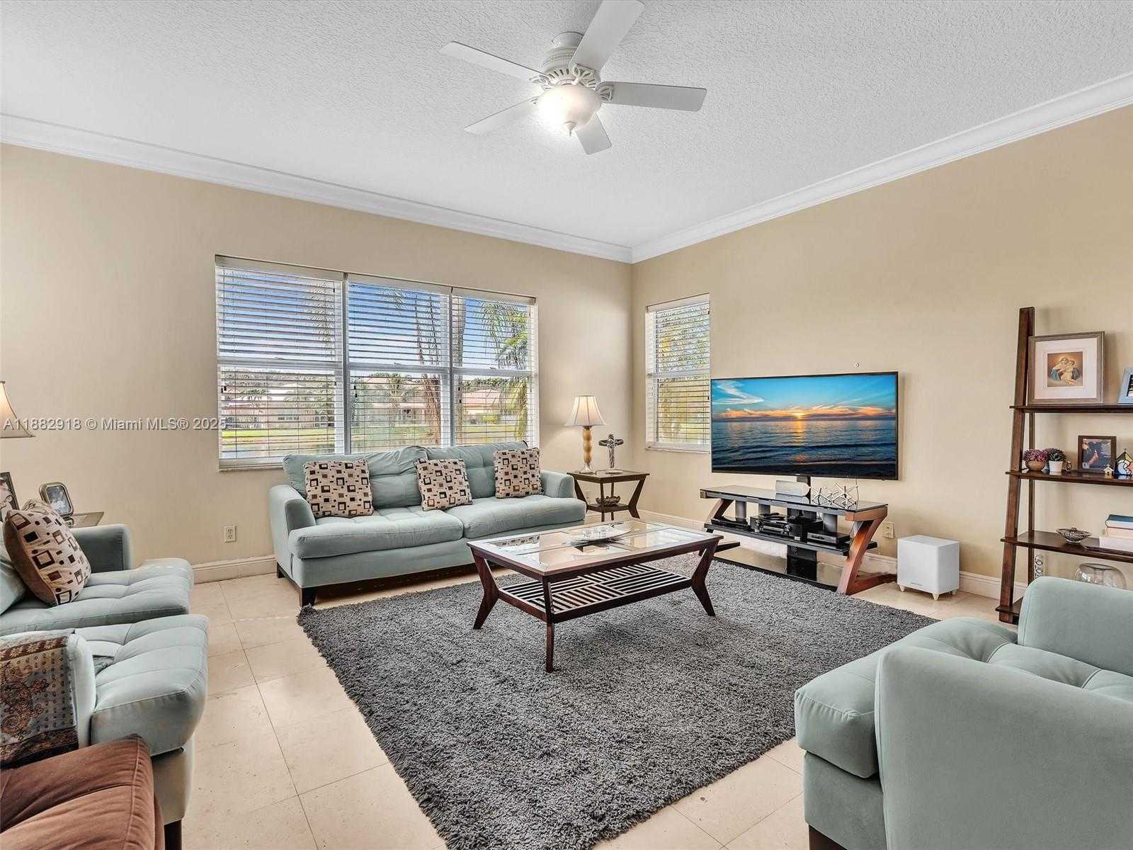 Small Image of 19222 CRYSTAL ST, Weston Number 24