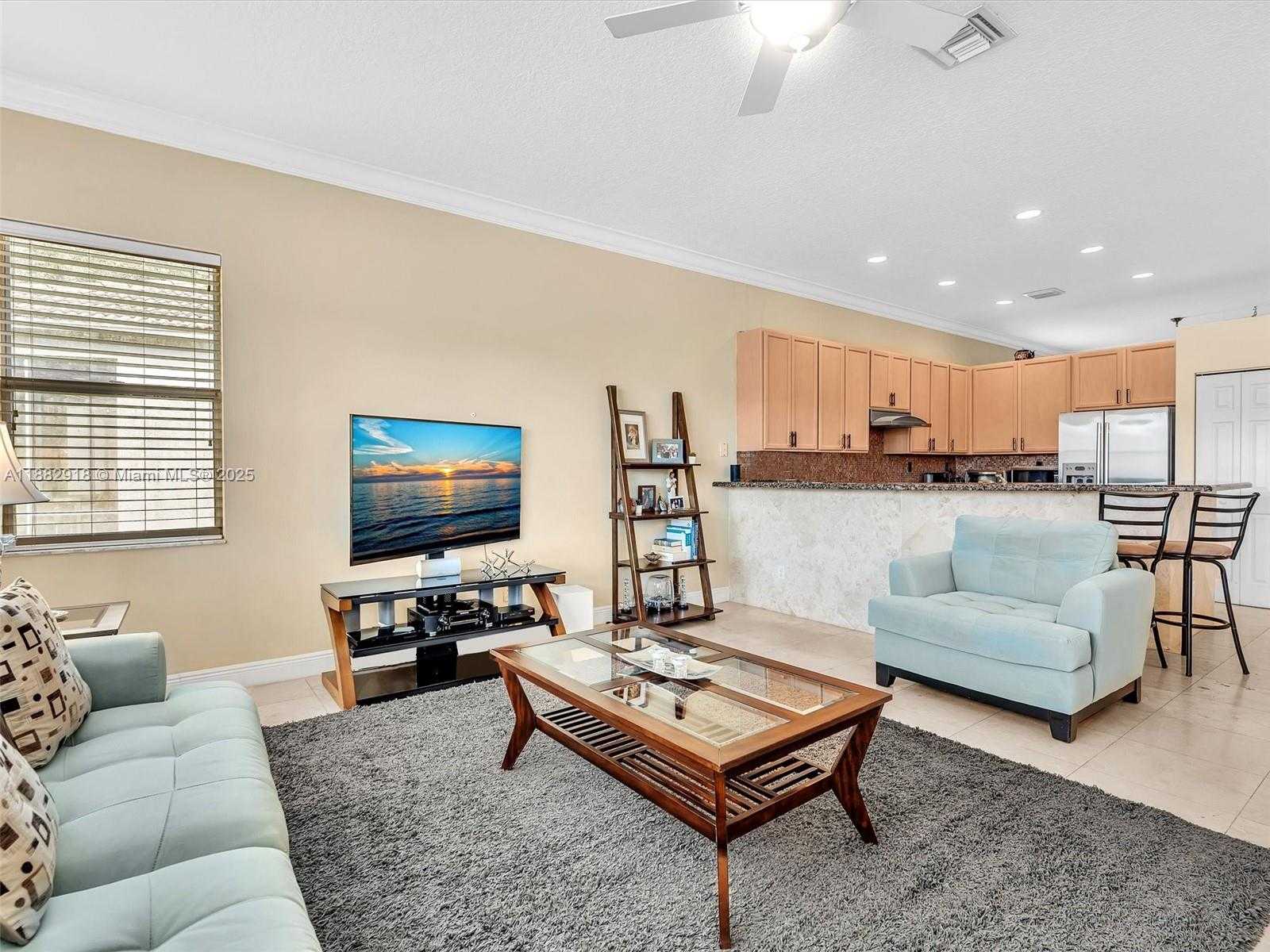 Small Image of 19222 CRYSTAL ST, Weston Number 28