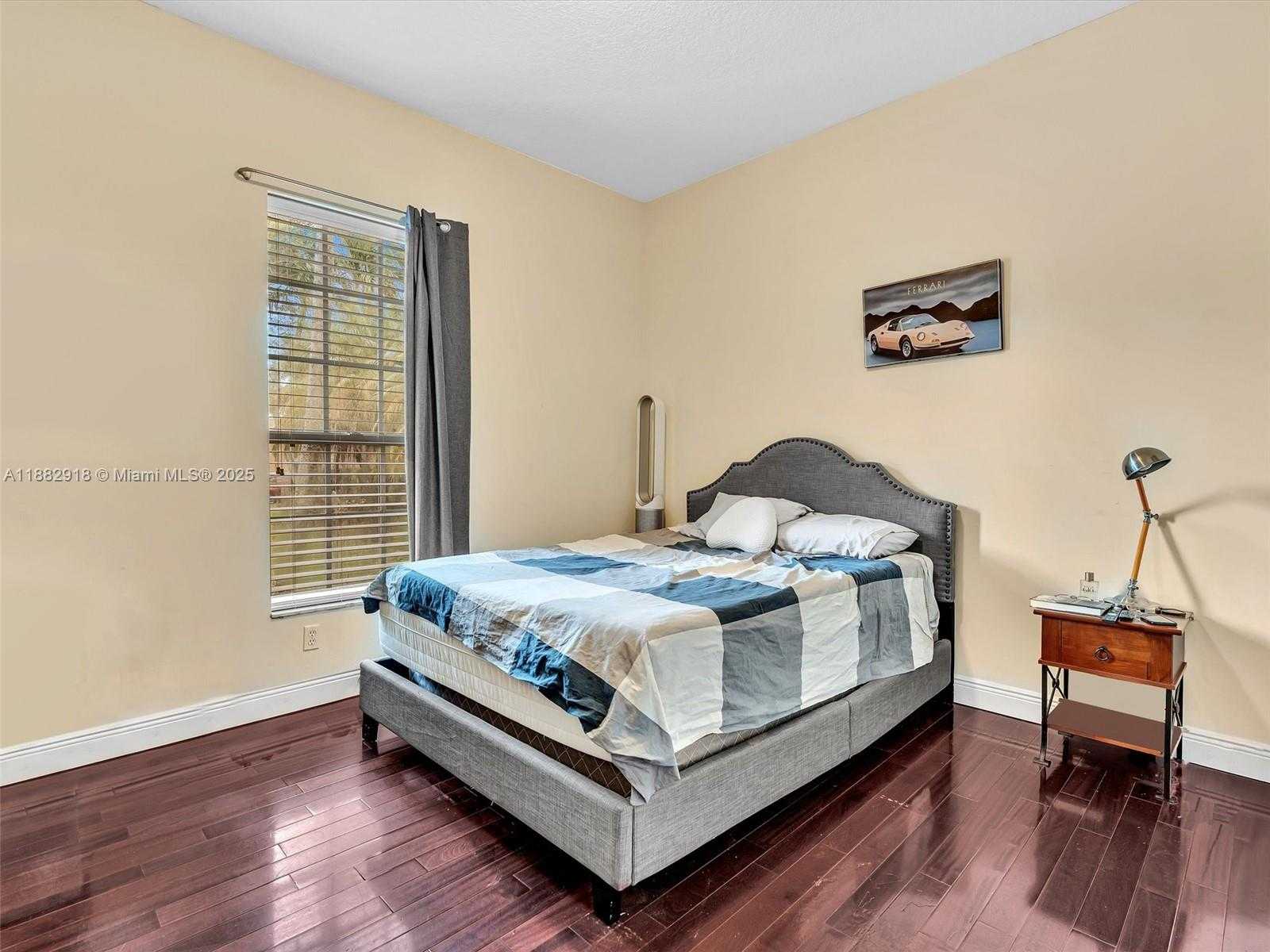 Small Image of 19222 CRYSTAL ST, Weston Number 46