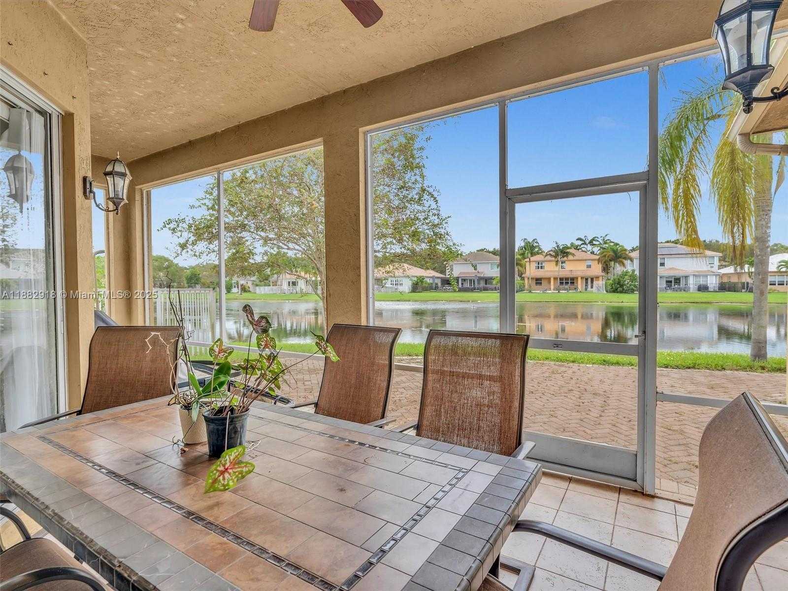 Small Image of 19222 CRYSTAL ST, Weston Number 51